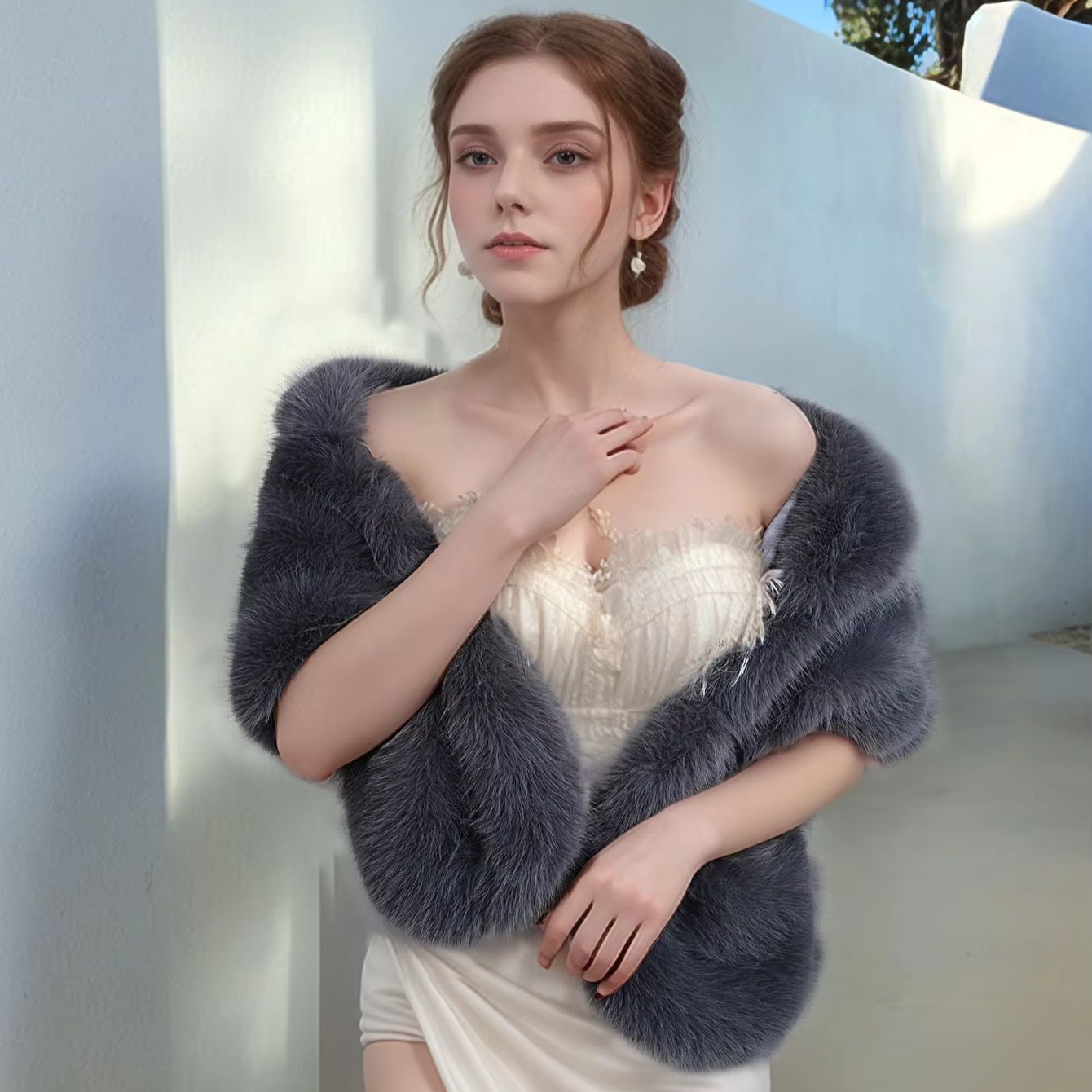 Un châle pour femme en fausse  - Event Suppliers avis et prix